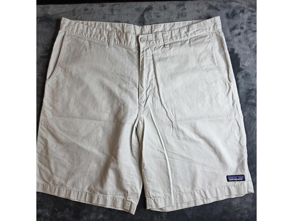 Patagonia Worn Wear Mens Shorts Sz 38 Khaki